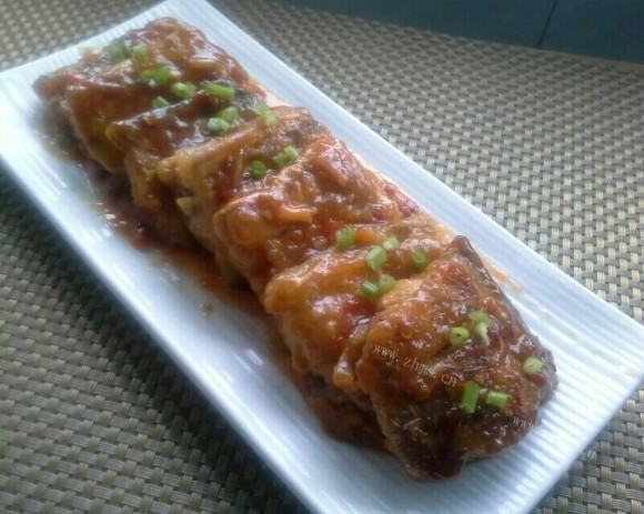 色泽鲜亮的香煎带鱼