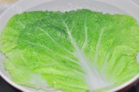 蒸白菜包做法图解5)