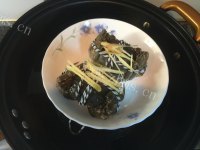 美味的清蒸大闸蟹做法图解2)