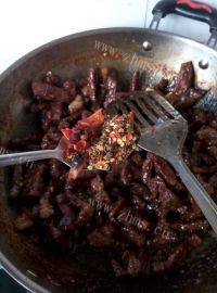 美味的麻辣牛肉条做法图解14)