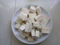 美味的水煮豆腐做法图解1)