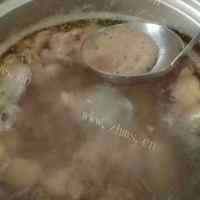 营养的银耳红枣鸡汤的做法图解二