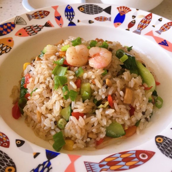 清淡的什锦炒饭