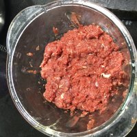 自制牛肉汉堡包做法图解13)