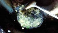 家常菜洋葱炒肉片做法图解5)