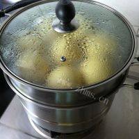 自制玉米面豆沙包