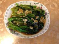 色味俱佳的蒜香菜心