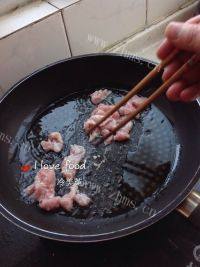 家常菜芦笋炒肉片做法图解5)