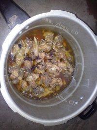家常菜炖鸡块做法图解8)
