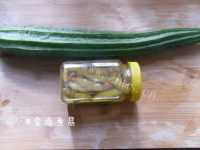美味的泡椒蒸丝瓜做法图解1)