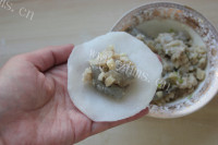 自己做的水晶虾饺做法图解4)