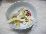 「绿色食物」香菇鸡汤做法图解1)