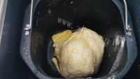 自制奶油小面包做法图解2)