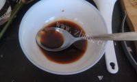 味道十足的红烧茄子做法图解4)
