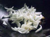 家常菜洋葱炒豆角做法图解3)