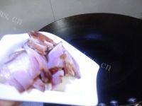 家常菜荷兰豆炒腊肉做法图解5)