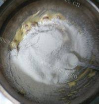 诱人的蔓越莓饼干做法图解5)