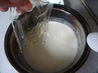 自制意式鲜奶酪做法图解4)