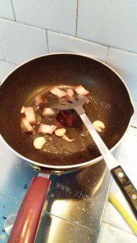 好吃的淮山菜花焖烧肉做法图解1)