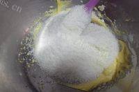 DIY美食-椰蓉球做法图解2)