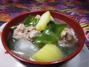 可口的排骨海带汤