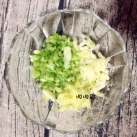 美味的干煸四季豆做法图解7)