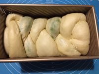 自制抹茶双色吐司做法图解14)