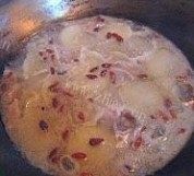 美味的枸杞山药汤