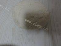 香醇的芹菜猪肉水饺做法图解9)