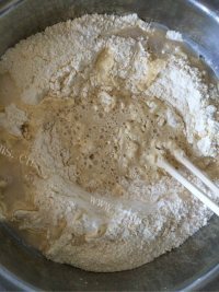 美味的玉米面馒头做法图解2)