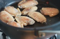 美味的可乐鸡翅做法图解4)