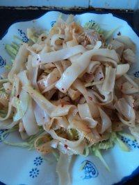 秀色可餐的自制凉皮