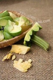 美味的七叶瓜土豆汤做法图解2)