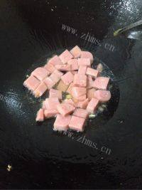 美味的泡菜炒饭做法图解4)