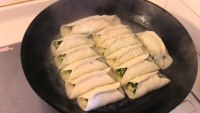 美味的素三鲜锅贴做法图解12)