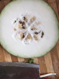 美味的冬瓜炒虾皮做法图解1)