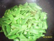可口的芸豆炒肉做法图解10)