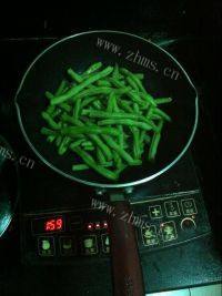 下饭的干煸豆角做法图解3)