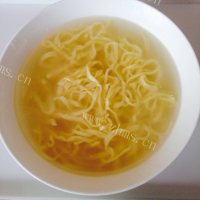美味营养的葱油拌面做法图解11)