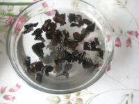 简易苦瓜拌木耳做法图解2)