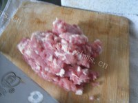 珍馐美味的珍珠丸子做法图解3)