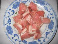 家常菜土豆片炒肉做法图解2)