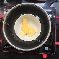 美味的双色慕斯流心蛋糕做法图解2)