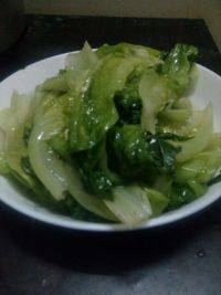 爽滑的炒生菜