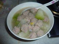 美味的冬瓜肉丸汤