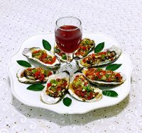 好吃的蒜蓉彩椒烤牡蛎做法图解12)