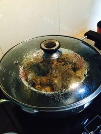 美味的香芋蒸排骨做法图解3)