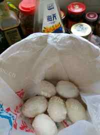 特下饭的咸鸭蛋做法图解3)