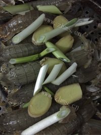 美味的清蒸虾爬子做法图解4)