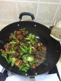 家常菜青椒炒鸡